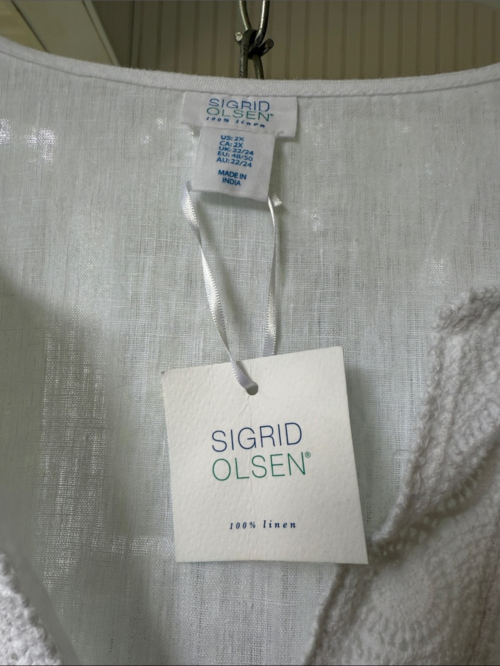 Sigrid Olsen White Linen V-Neck Tunic Top with Lace Trim - Picture 4 of 8